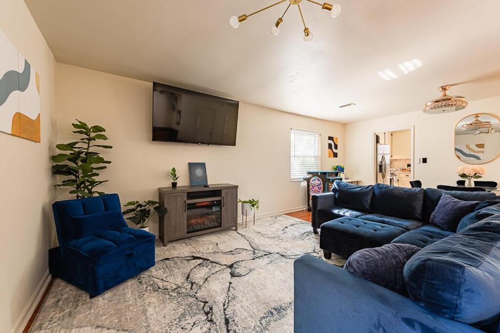 Cozy Townhome Retreat With King Bed Near I-10, Capitol, Fsu & Famu تلاهاسي المظهر الخارجي الصورة